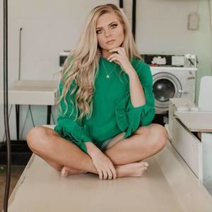 Meet your Posher, Kallie
